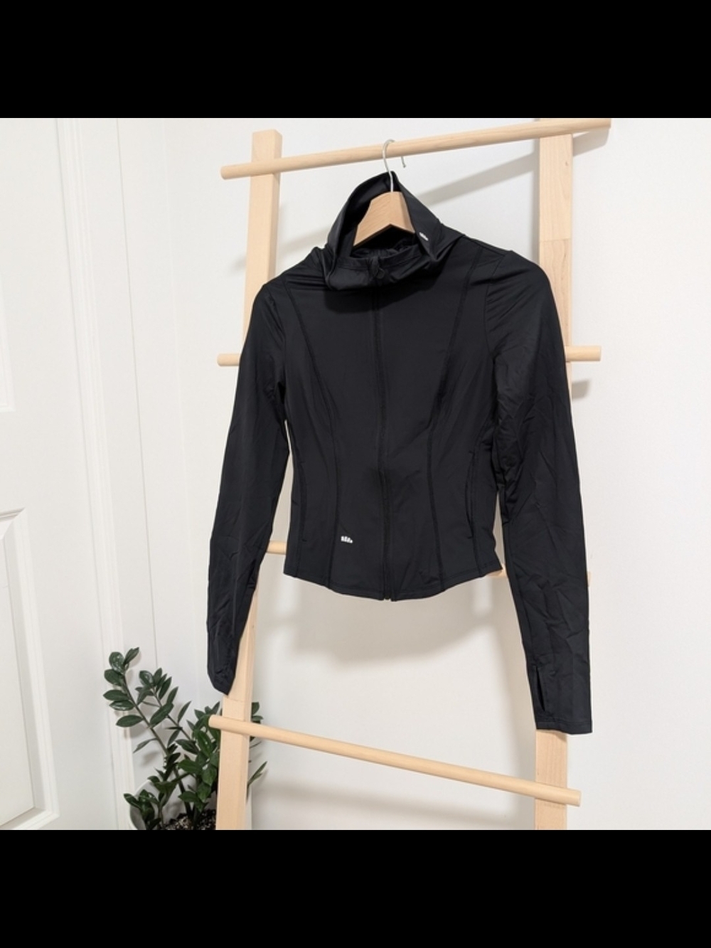 Beneunder Iceskinny Women's Slim-Fit Short Sun Protection Jacket